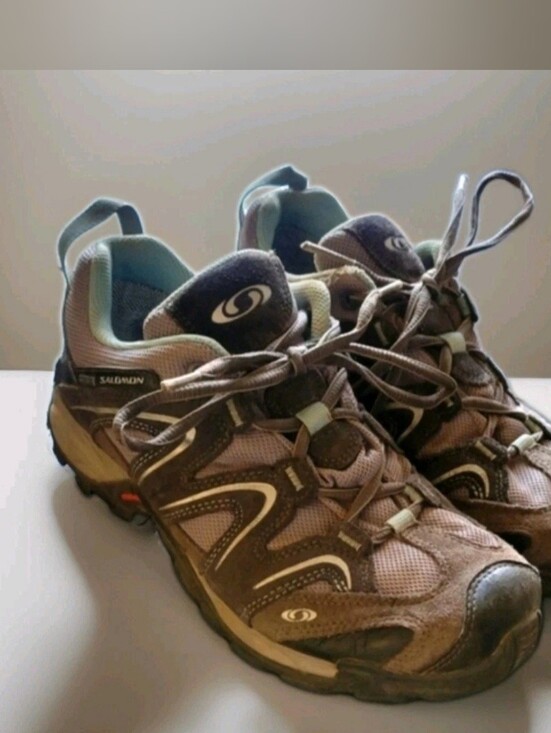 Salomon Shoes - Salomon Women's Hiking Trail Running Shoes Size 8
